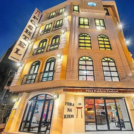 Phra Nakhon Poshtel Hostel