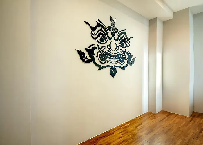 Hostel Phra Nakhon Poshtel