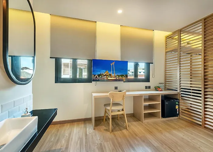 Hostel Phra Nakhon Poshtel