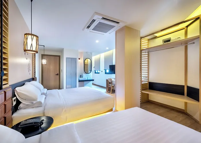 Phra Nakhon Poshtel *