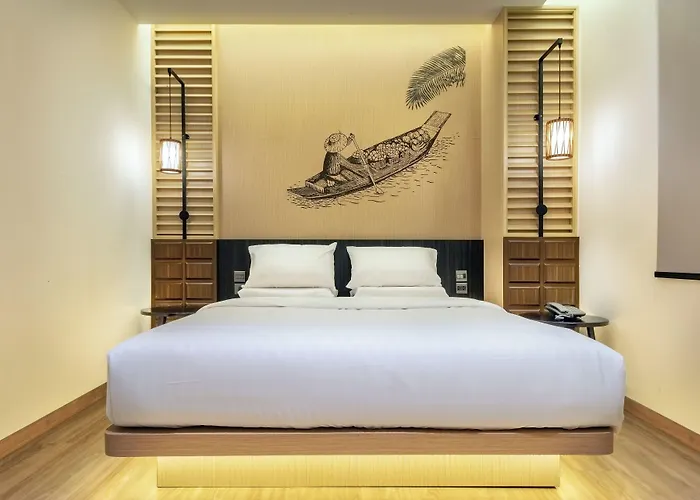 Phra Nakhon Poshtel Hostel *