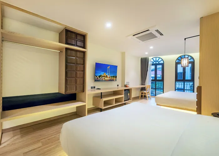 Phra Nakhon Poshtel Hostel *